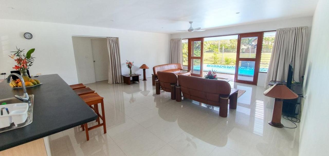 Island Villas Пасифик Харбър Екстериор снимка