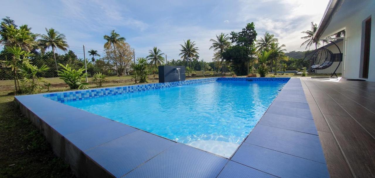 Island Villas Пасифик Харбър Екстериор снимка