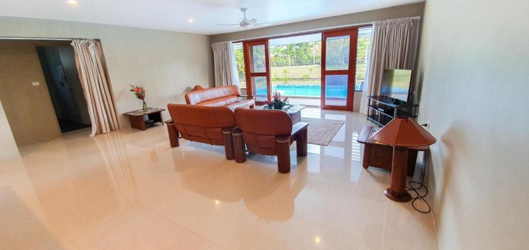 Island Villas Пасифик Харбър Екстериор снимка
